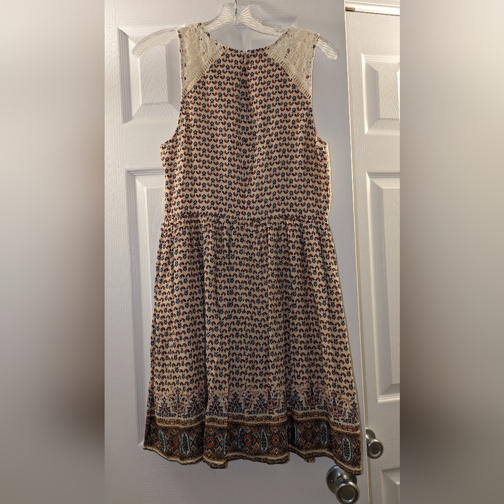 Modcloth Crochet Dress Size M NWOT - Picture 2 of 4